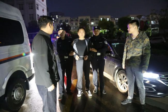 警察抓小偷打字小游戏_警察捉小偷打字母游戏_警察抓小偷打字游戏