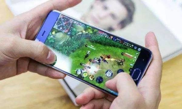 疯狂拉厕纸_疯狂拉屎怎么回事_疯狂的拉屎