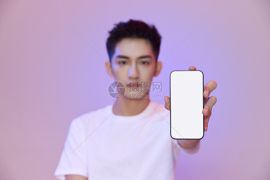 手拿着手机显示图片是什么软件_手机软件里的图片无法显示_图片显示app