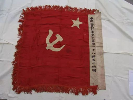 军旗怎么摆放图片及规则_军旗正确摆法图片_军旗的正确摆法图片